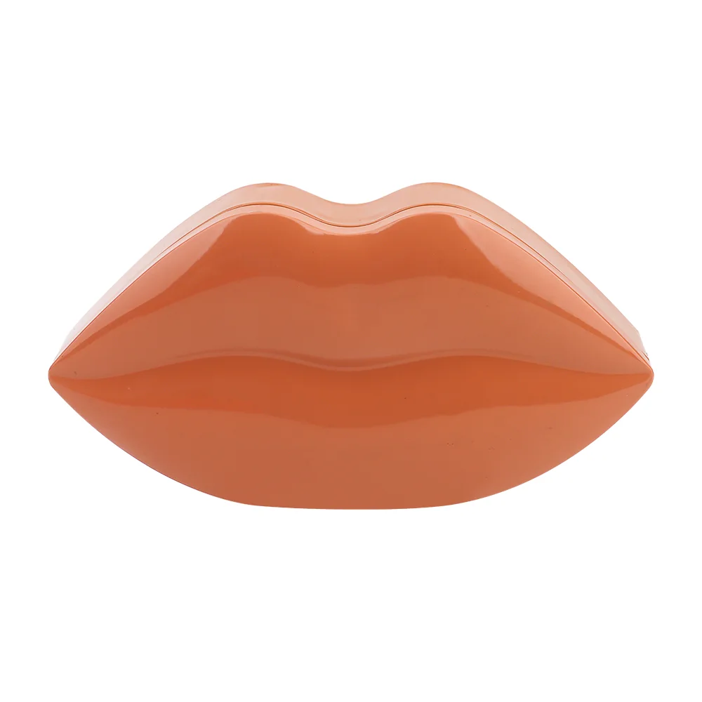 Lip-shaped novelty tin by Baoyue
