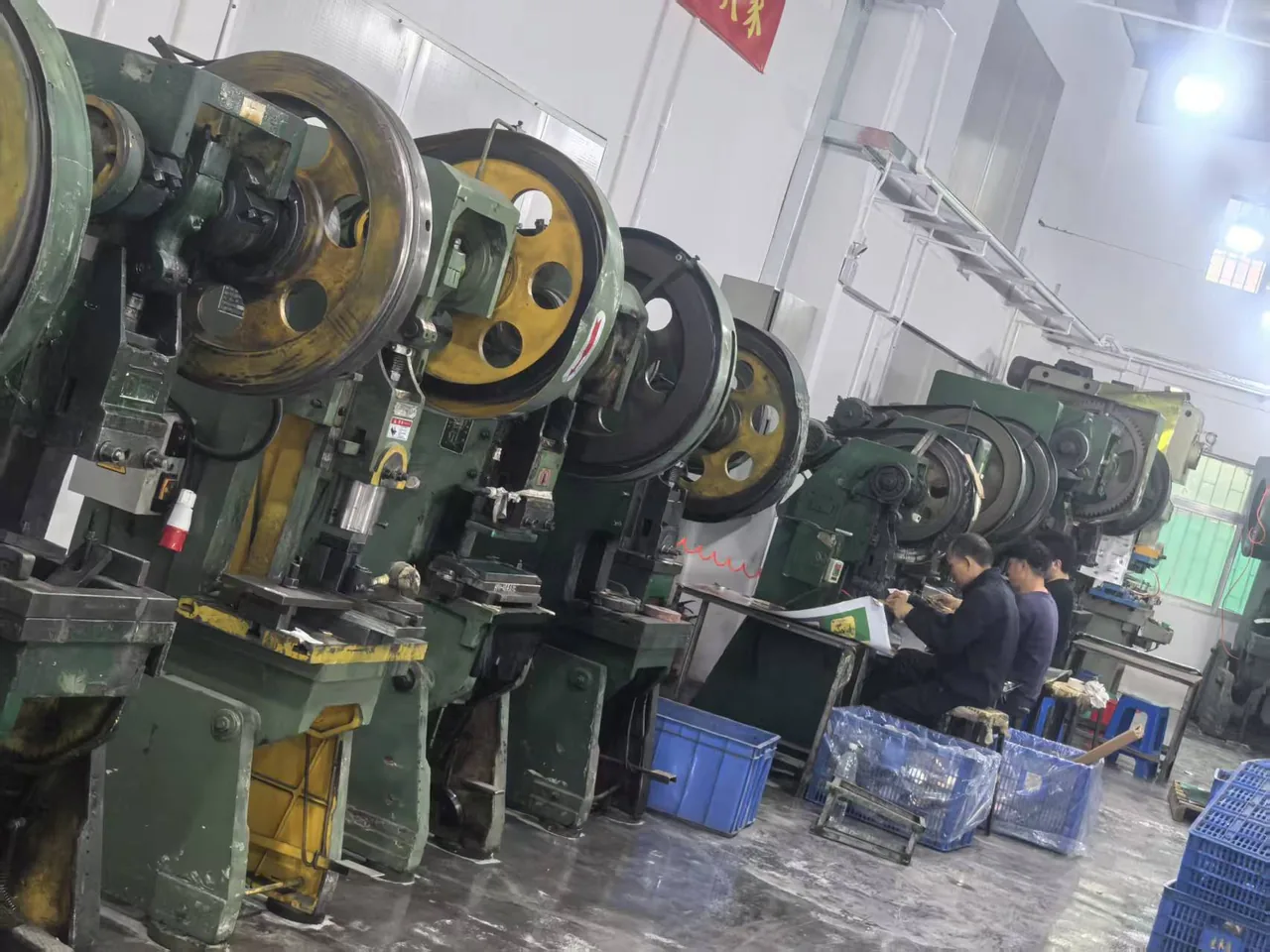 Press equipment line inside the Baoyue factory